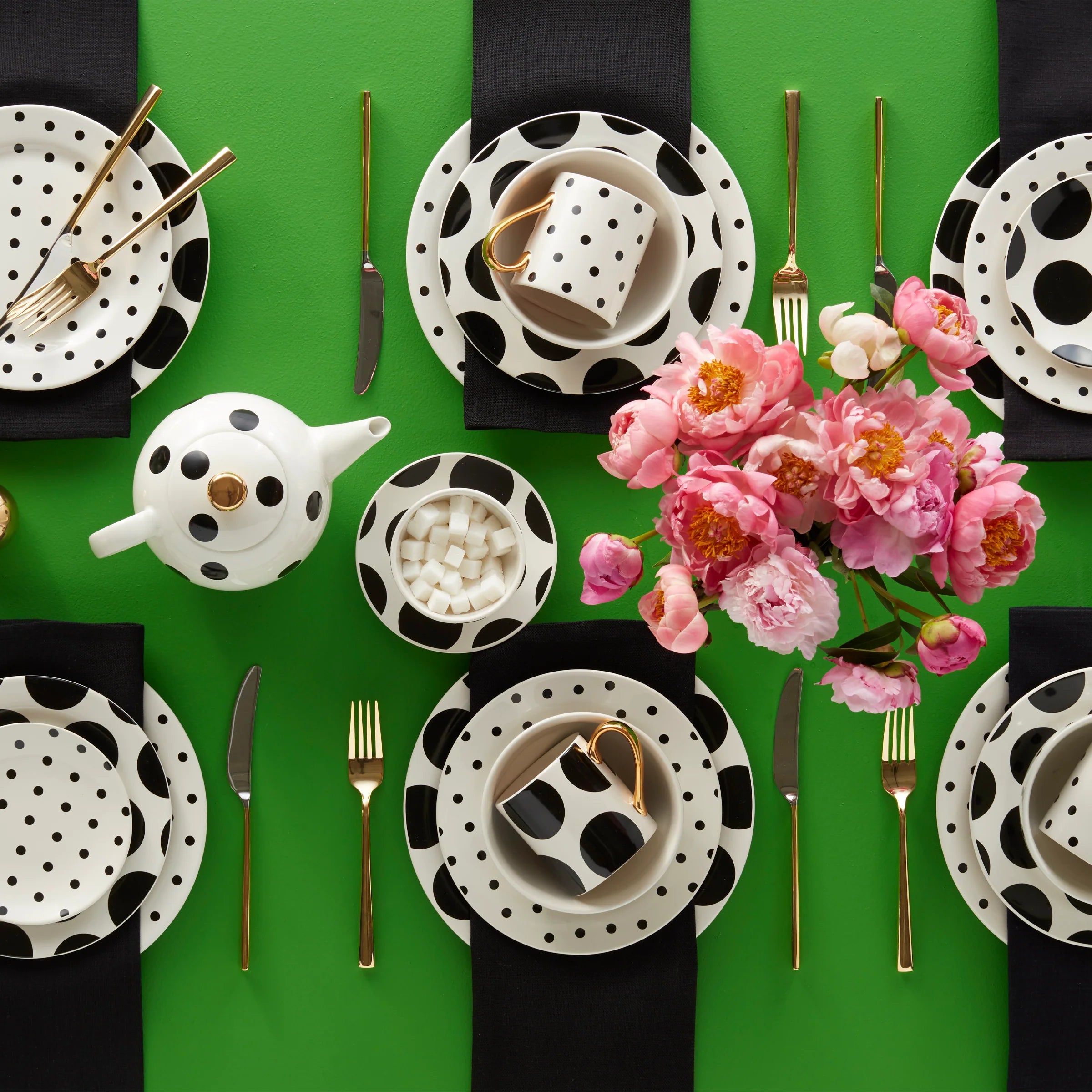 on the dot 12-piece dinnerware set